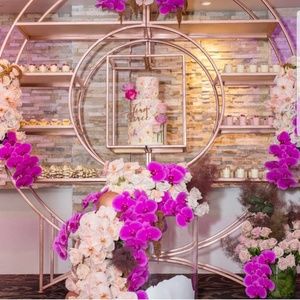 Meet your Posher, Sheila